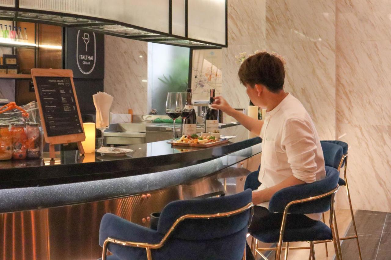 Shama Lakeview Asoke 4* Бангкок